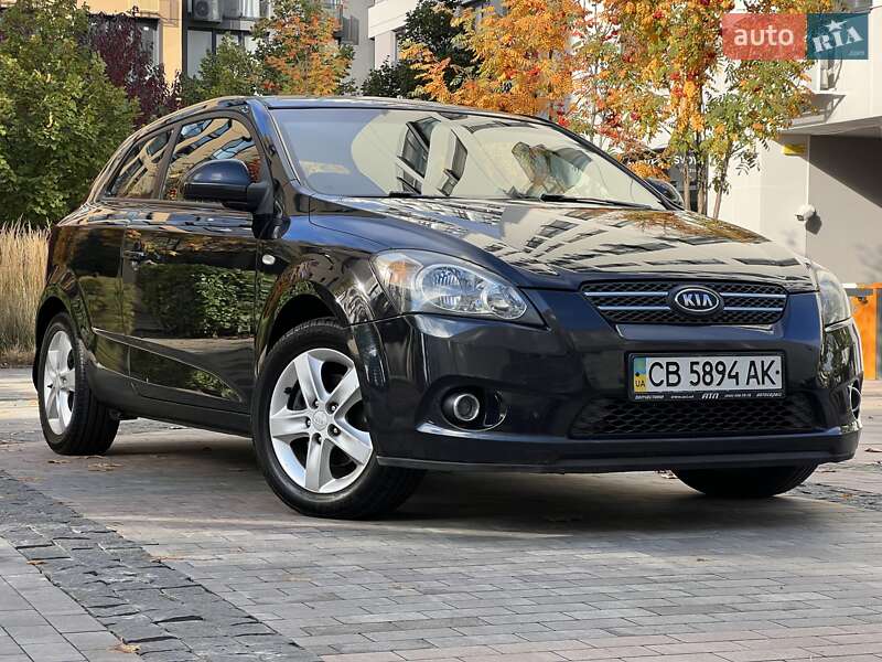 Хэтчбек Kia Ceed 2008 в Киеве фото 7 Хэтчбек Kia Ceed 2008 в Киеве