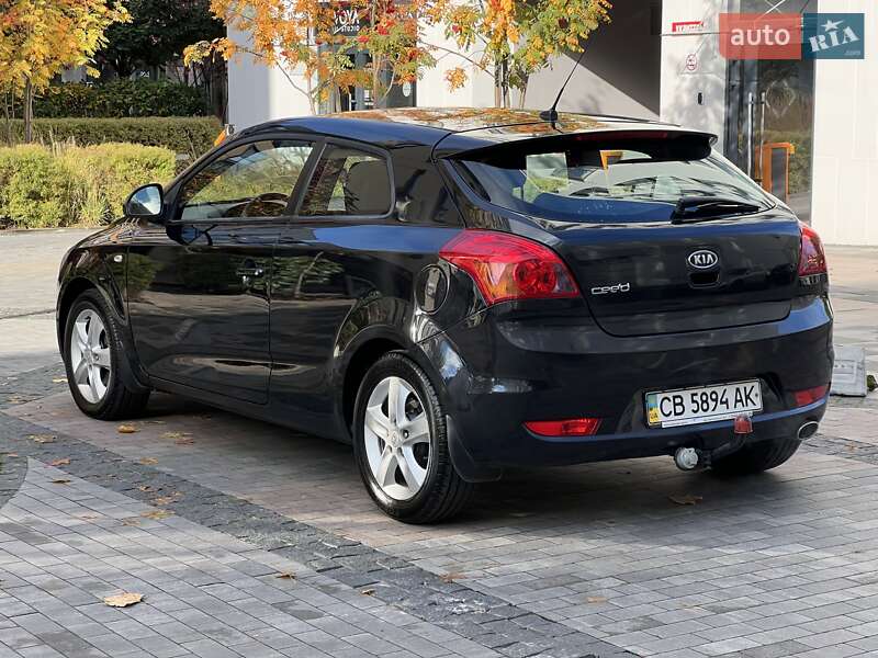 Хэтчбек Kia Ceed 2008 в Киеве фото 16 Хэтчбек Kia Ceed 2008 в Киеве