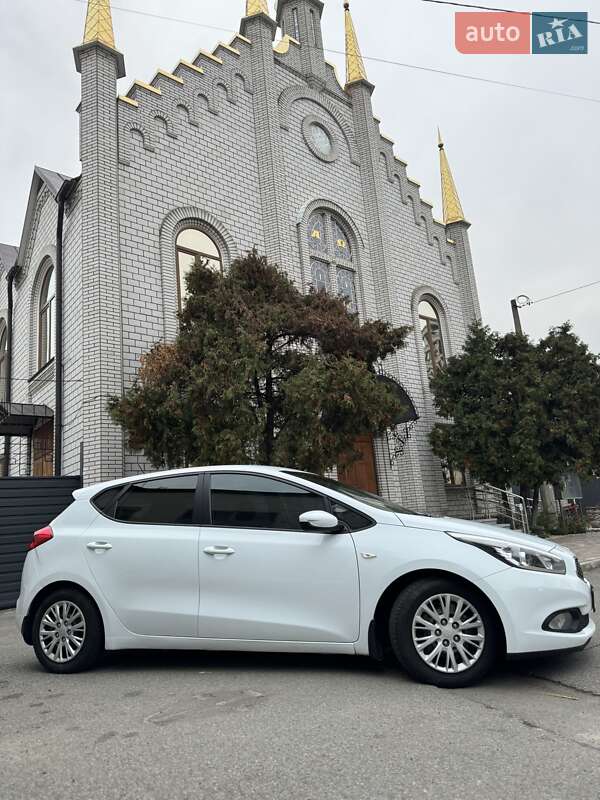 Хетчбек Kia Ceed 2013 в Києві