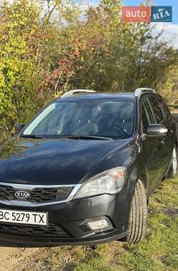 Универсал Kia Ceed 2011 в 