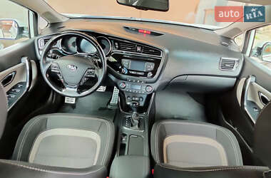 Хэтчбек Kia Ceed 2017 в 