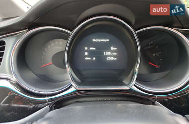 Хэтчбек Kia Ceed 2017 в 