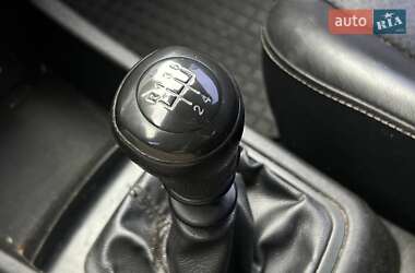 Хэтчбек Kia Ceed 2008 в 