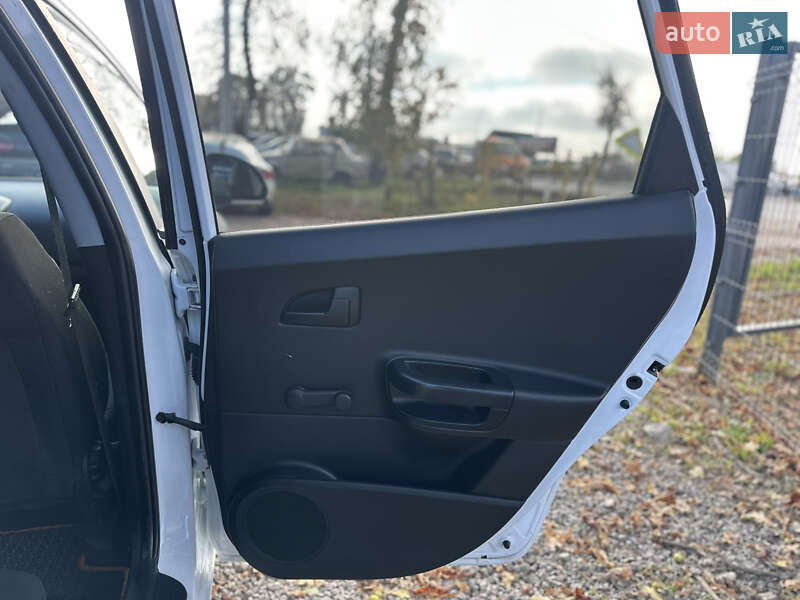 Універсал Kia Ceed 2009 в Вінниці