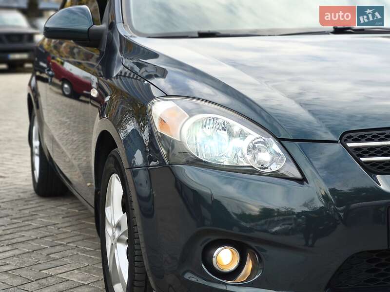 Хетчбек Kia Ceed 2008 в Дніпрі фото 9 Хетчбек Kia Ceed 2008 в Дніпрі