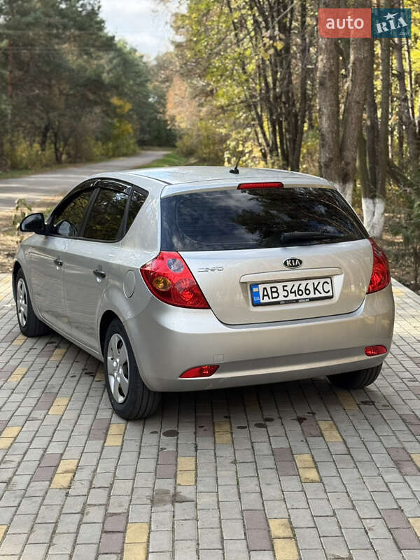 Хетчбек Kia Ceed 2007 в Бершаді