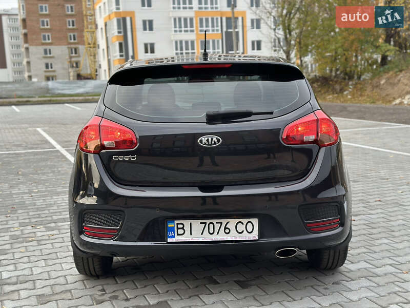Хэтчбек Kia Ceed 2017 в Виннице