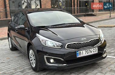 Хэтчбек Kia Ceed 2017 в 