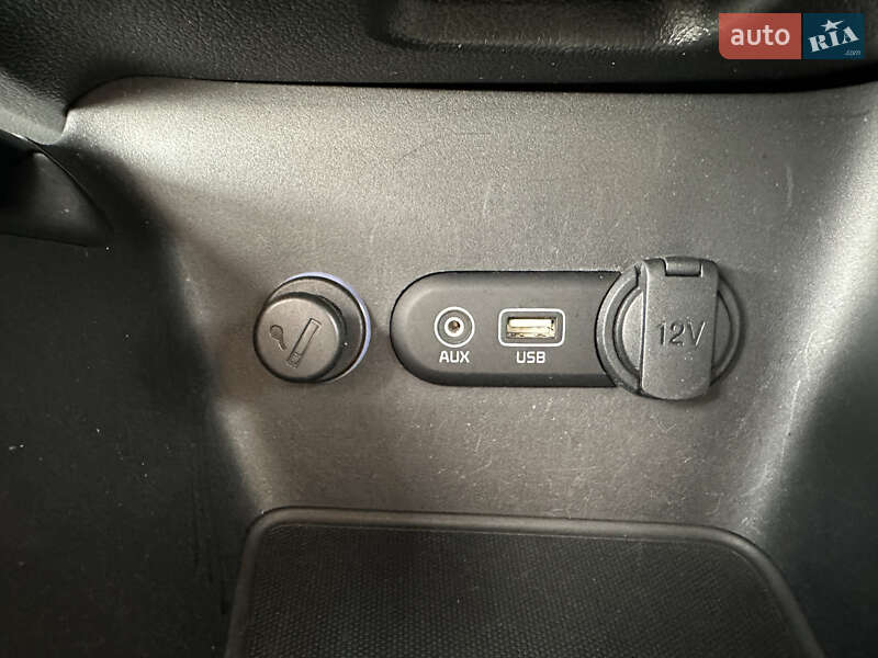 Хэтчбек Kia Ceed 2017 в Виннице