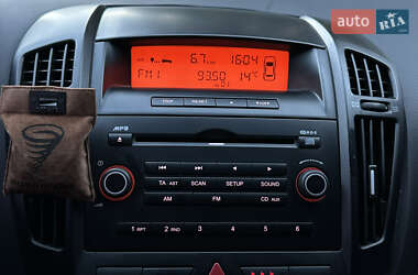 Хетчбек Kia Ceed 2008 в 