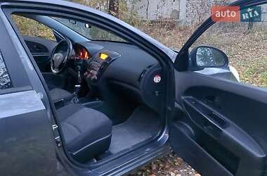 Універсал Kia Ceed 2008 в  фото 4 Універсал Kia Ceed 2008 в