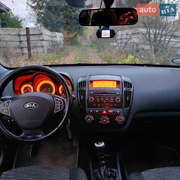 Универсал Kia Ceed 2008 в Стрые фото 15 Универсал Kia Ceed 2008 в Стрые