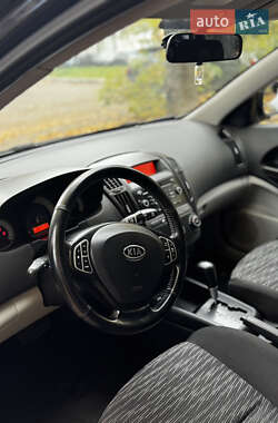 Хетчбек Kia Ceed 2007 в  фото 14 Хетчбек Kia Ceed 2007 в
