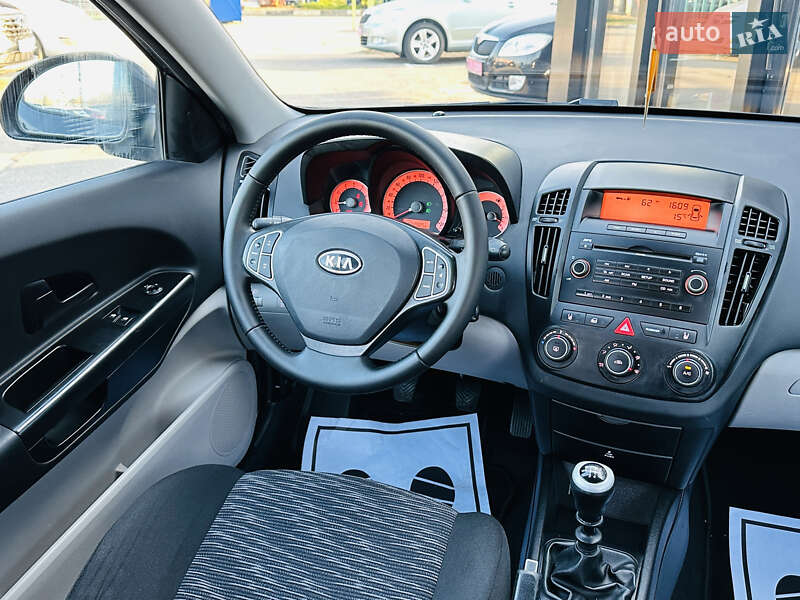 Универсал Kia Ceed 2009 в Харькове фото 22 Универсал Kia Ceed 2009 в Харькове