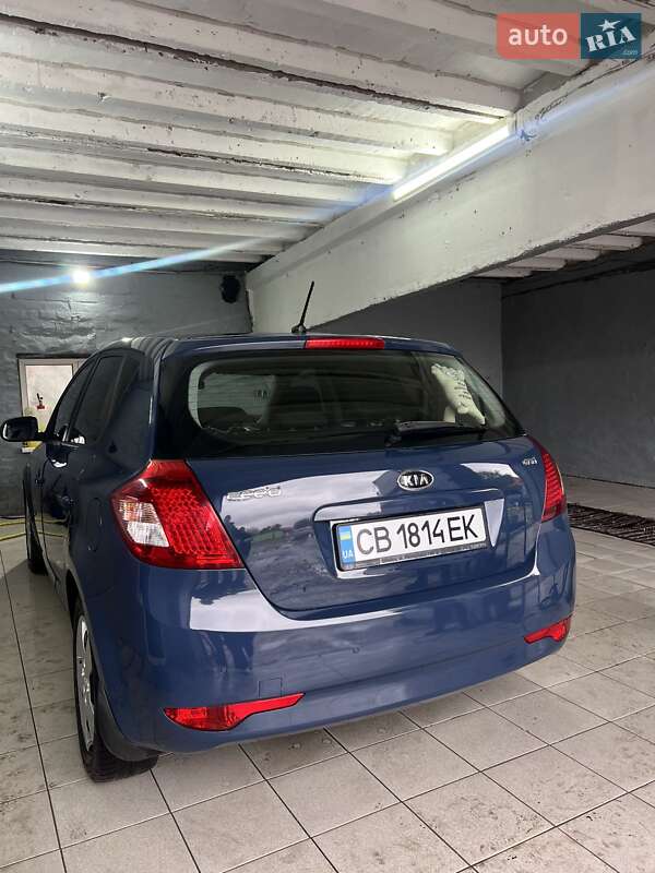 Хетчбек Kia Ceed 2010 в Ніжині фото 8 Хетчбек Kia Ceed 2010 в Ніжині