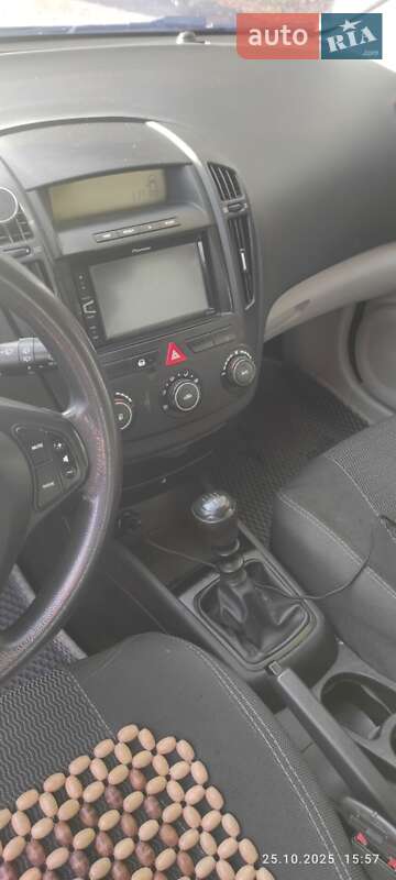 Хэтчбек Kia Ceed 2008 в Днепре фото 11 Хэтчбек Kia Ceed 2008 в Днепре