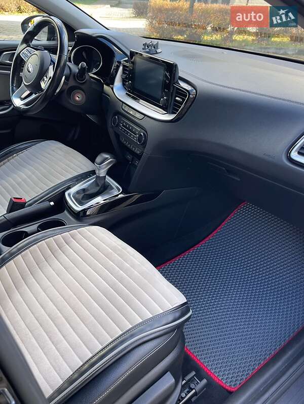 Хэтчбек Kia Ceed 2019 в Ивано-Франковске фото 24 Хэтчбек Kia Ceed 2019 в Ивано-Франковске