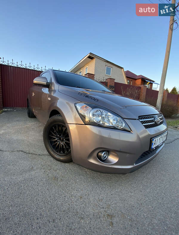 Хэтчбек Kia Ceed 2008 в Киеве фото Хэтчбек Kia Ceed 2008 в Киеве