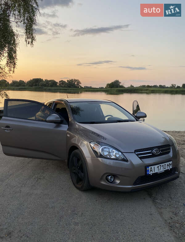 Хэтчбек Kia Ceed 2008 в Киеве фото 17 Хэтчбек Kia Ceed 2008 в Киеве