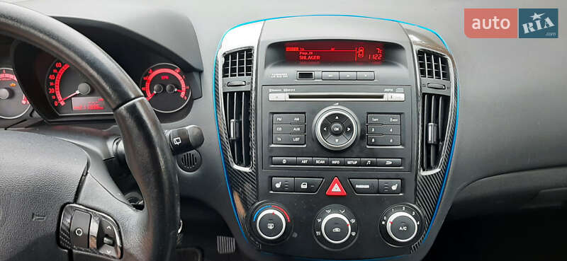 Універсал Kia Ceed 2009 в Чернігові