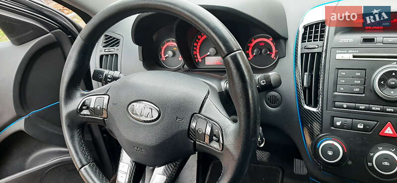 Універсал Kia Ceed 2009 в Чернігові