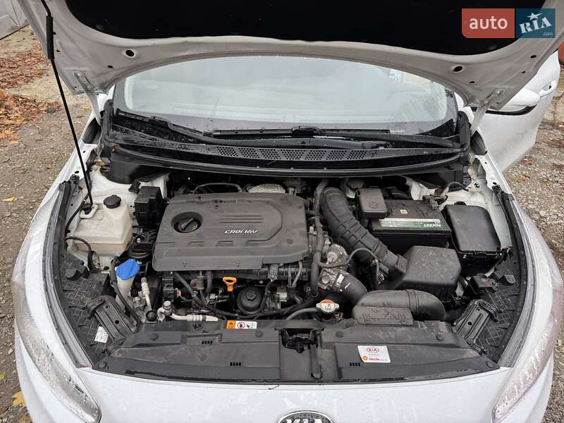 Универсал Kia Ceed 2016 в Днепре