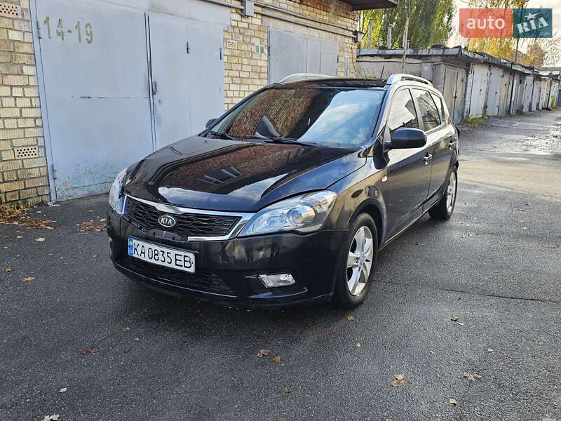 Универсал Kia Ceed 2010 в Киеве