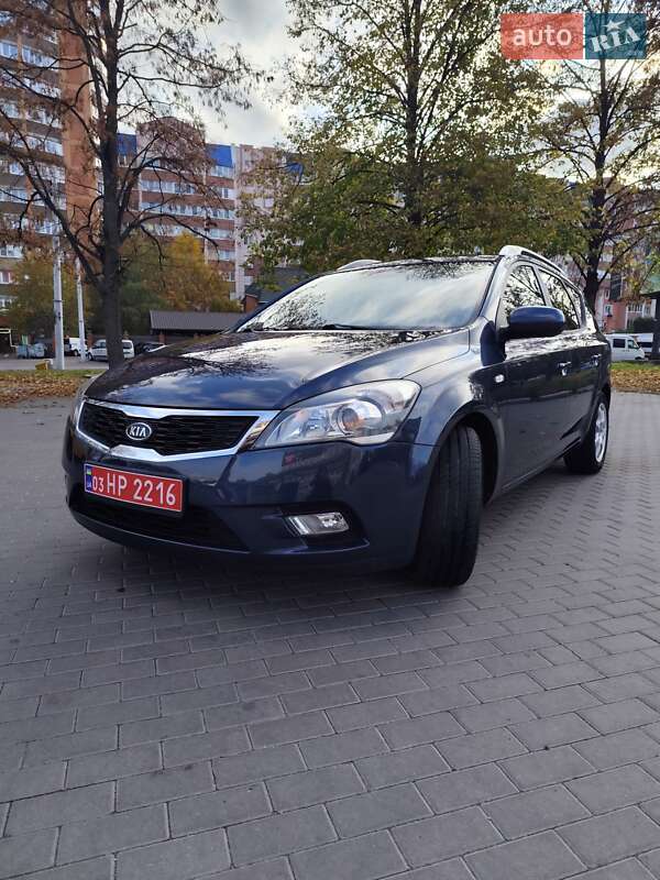 Універсал Kia Ceed 2010 в Білій Церкві фото 3 Універсал Kia Ceed 2010 в Білій Церкві