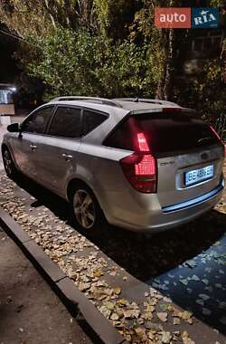 Универсал Kia Ceed 2012 в Березанке