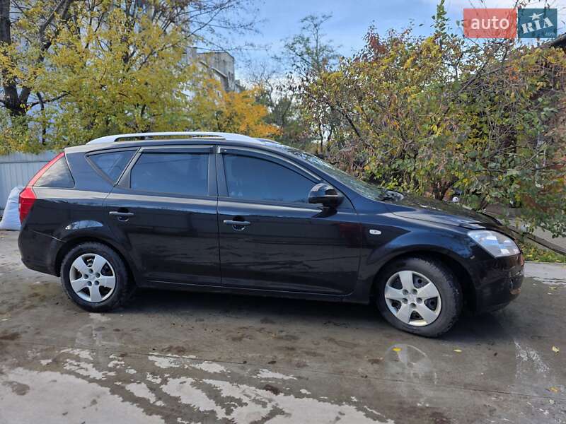 Универсал Kia Ceed 2008 в Бердичеве фото 37 Универсал Kia Ceed 2008 в Бердичеве