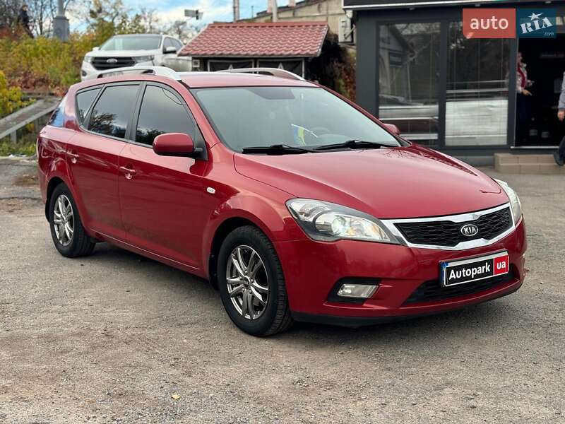 Универсал Kia Ceed 2009 в Виннице фото 3 Универсал Kia Ceed 2009 в Виннице