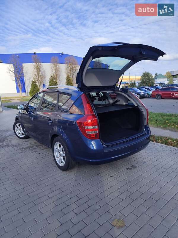 Универсал Kia Ceed 2010 в Белой Церкви фото 22 Универсал Kia Ceed 2010 в Белой Церкви