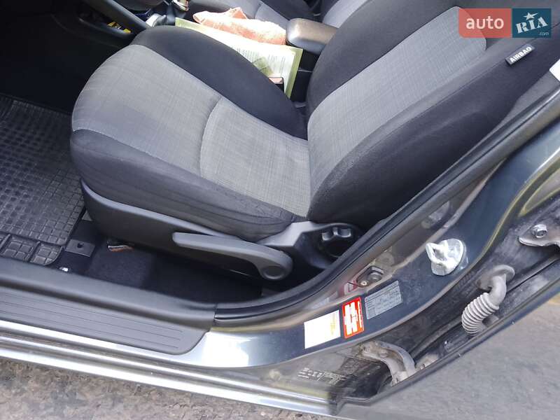 Універсал Kia Ceed 2010 в Дубні фото 4 Універсал Kia Ceed 2010 в Дубні