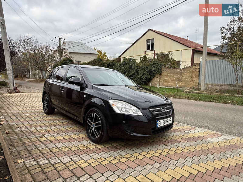 Хэтчбек Kia Ceed 2007 в Одессе фото 10 Хэтчбек Kia Ceed 2007 в Одессе