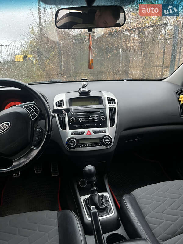 Универсал Kia Ceed 2008 в Белой Церкви фото 10 Универсал Kia Ceed 2008 в Белой Церкви