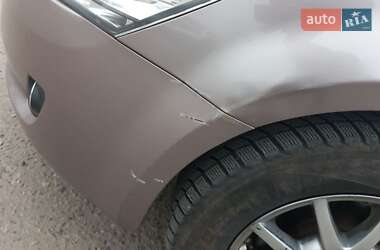 Хэтчбек Kia Ceed 2008 в Умани