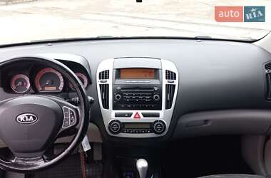 Хэтчбек Kia Ceed 2008 в Умани