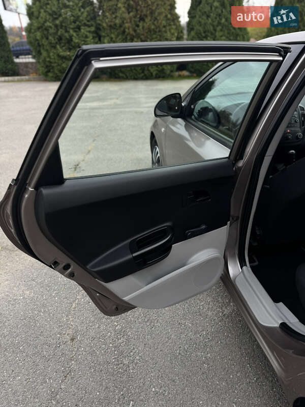 Хетчбек Kia Ceed 2007 в Знам'янці