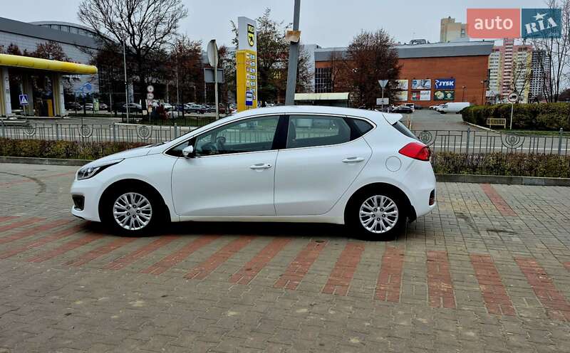 Хэтчбек Kia Ceed 2018 в Киеве