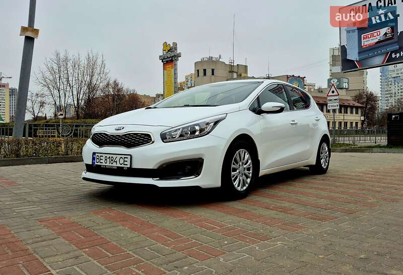 Хэтчбек Kia Ceed 2018 в Киеве