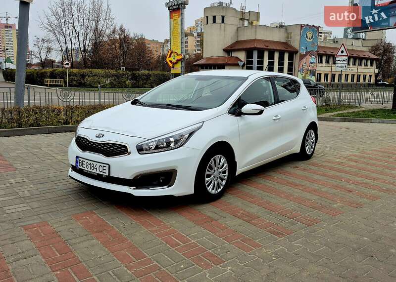Хэтчбек Kia Ceed 2018 в Киеве