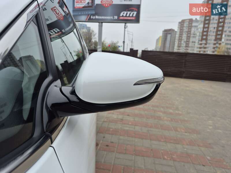 Хэтчбек Kia Ceed 2018 в Киеве