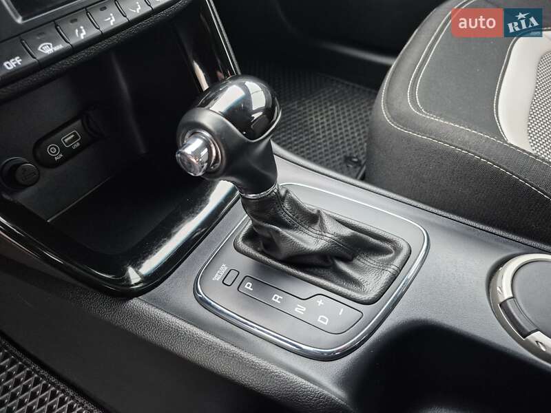 Хэтчбек Kia Ceed 2018 в Киеве