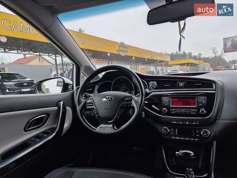 Хэтчбек Kia Ceed 2018 в Киеве