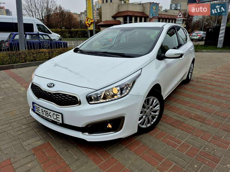 Хэтчбек Kia Ceed 2018 в Киеве