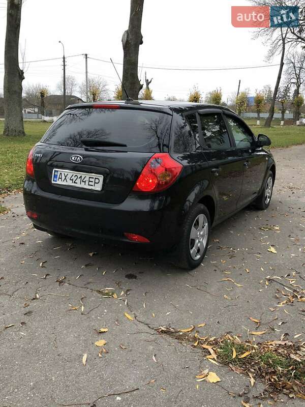 Універсал Kia Ceed 2008 в Теофіполі