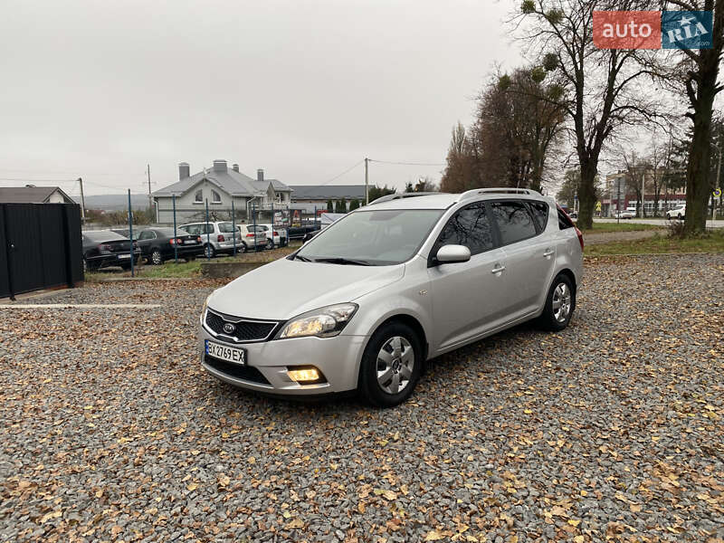 Універсал Kia Ceed 2010 в Хмельницькому