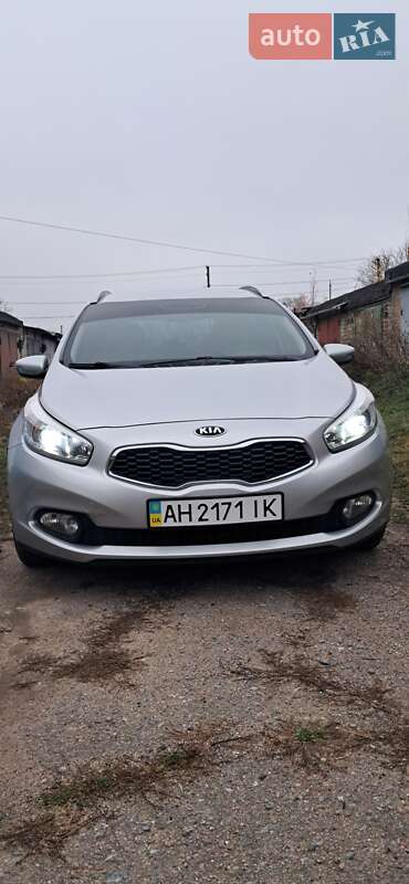 Универсал Kia Ceed 2013 в Славянске
