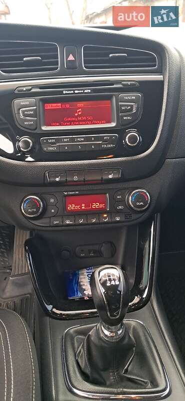 Универсал Kia Ceed 2013 в Славянске