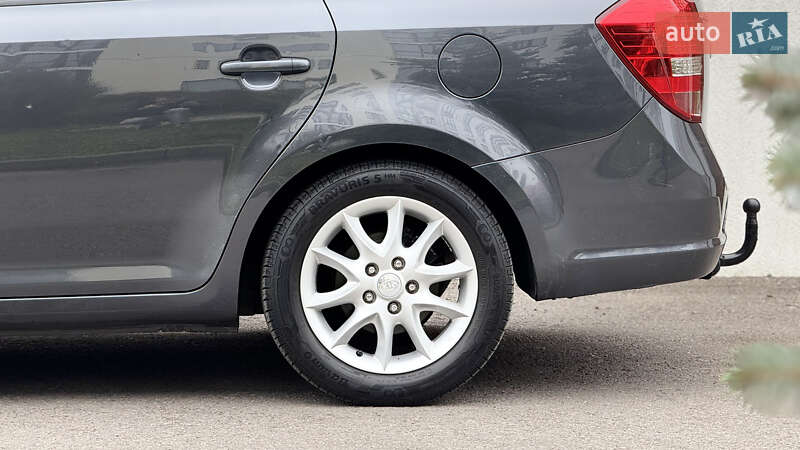 Универсал Kia Ceed 2010 в Ровно фото 12 Универсал Kia Ceed 2010 в Ровно